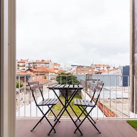 Oporto Near Deluxe Apartment Exterior photo